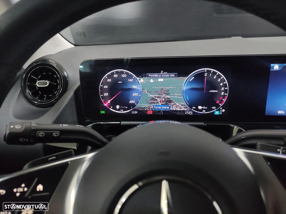 Mercedes-Benz GLA 250 - 12