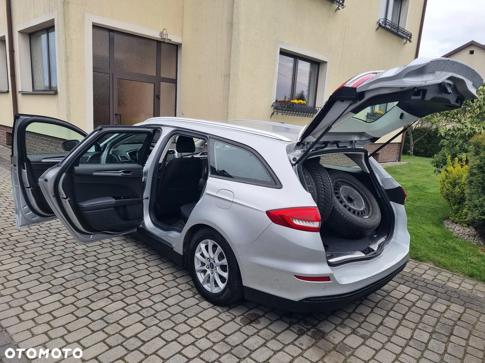 Ford Mondeo SW 2.0 TDCi S&S PowerShift-Aut Business Edition - 19