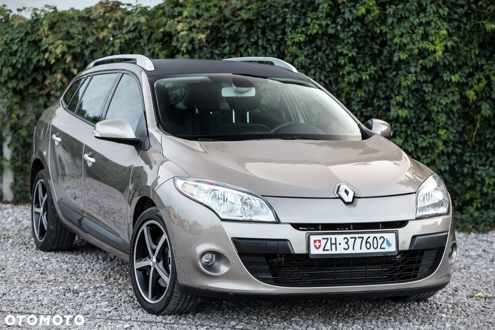 Renault Megane TCe 180 Dynamique - 3
