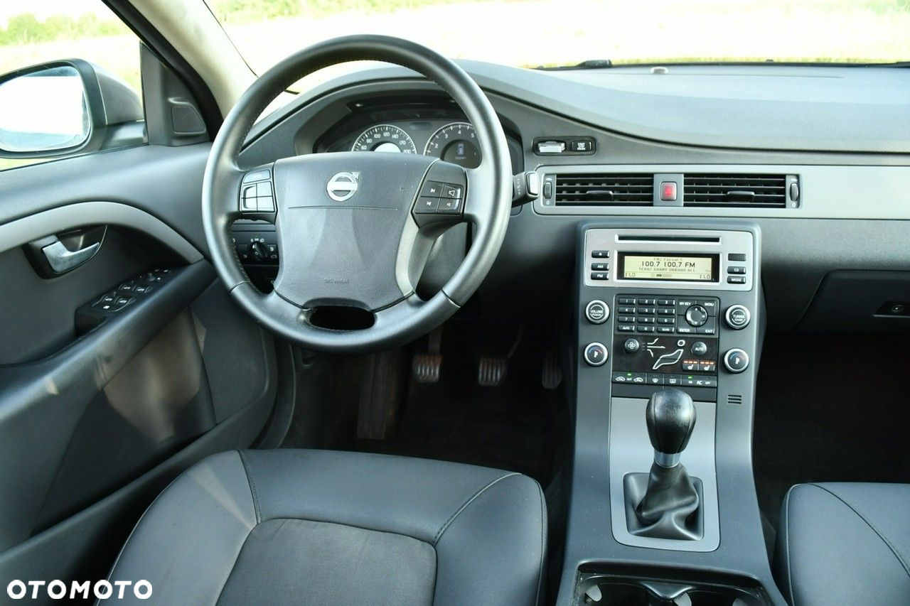 Volvo V70 - 37