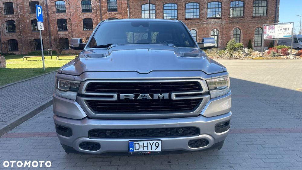 RAM 1500 5.7 Crew Cab Laramie - 5