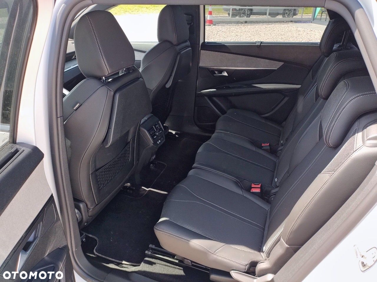 Peugeot 5008 1.5 BlueHDi GT S&S EAT8 - 10