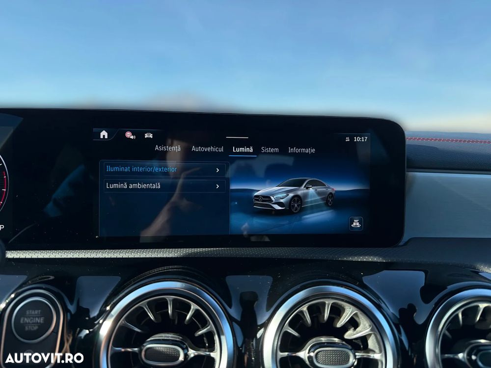 Mercedes-Benz CLA 180 7G-DCT - 24