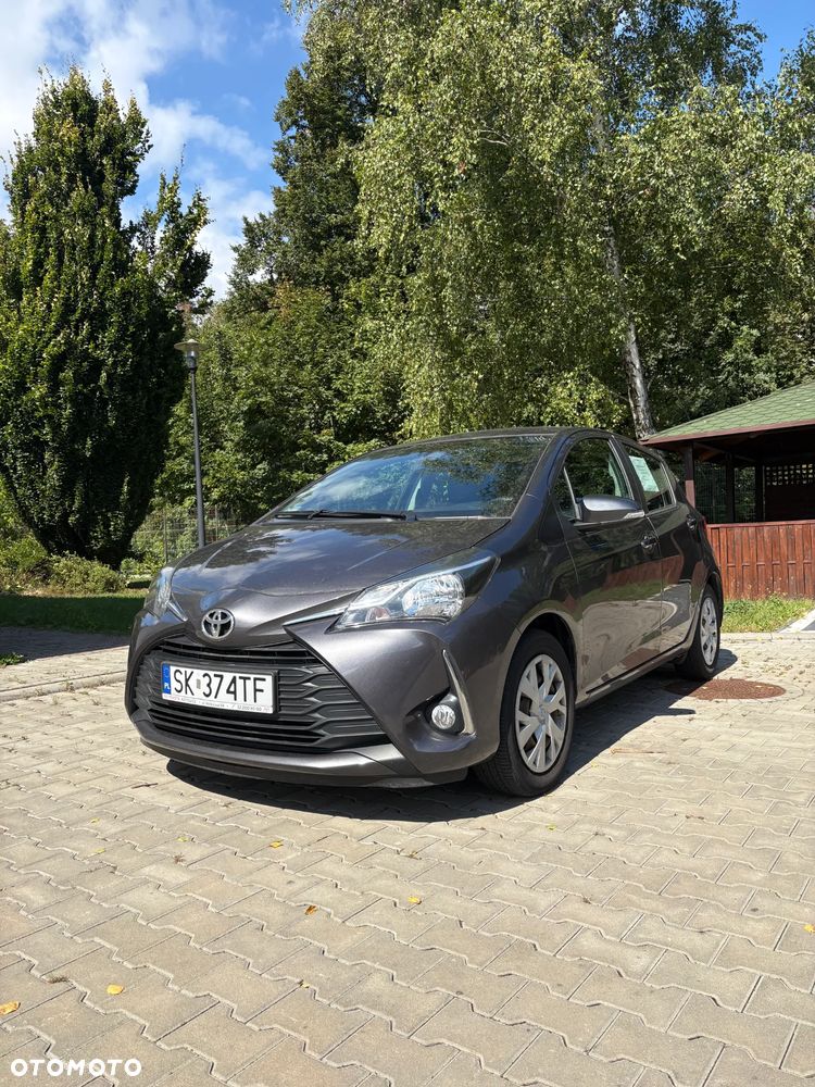 Toyota Yaris 1.5 Premium - 6
