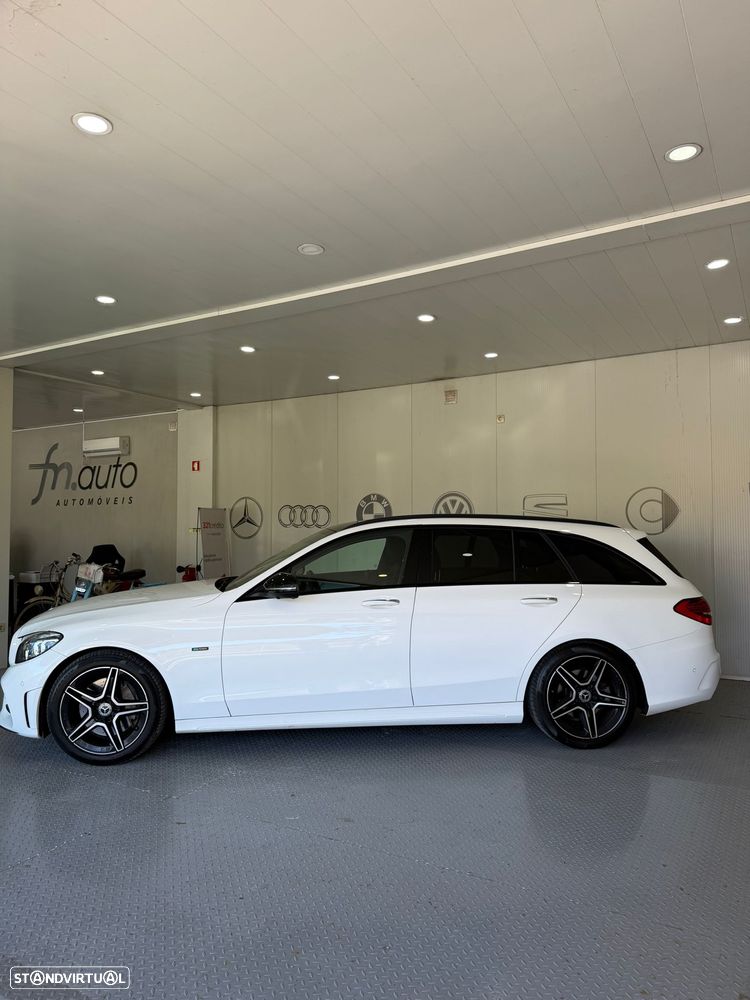 Mercedes-Benz C 300 de AMG Line - 3