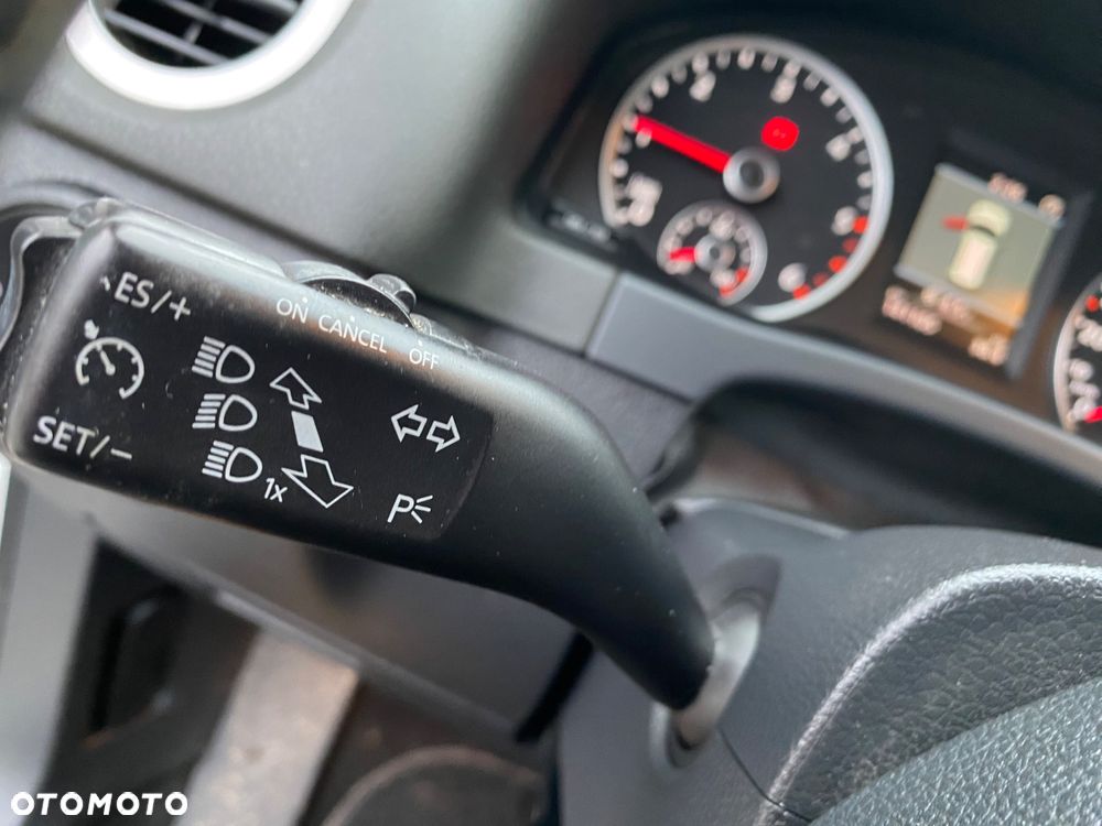 Volkswagen Tiguan 2.0 TDI DPF 4Motion BlueMotion Technology DSG Cup Sport & Style - 17