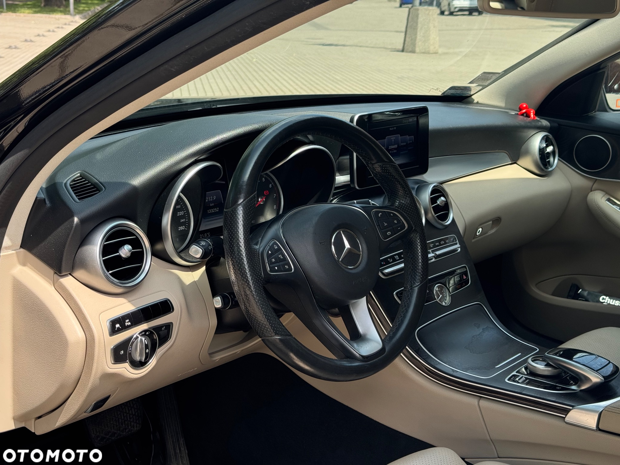 Mercedes-Benz Klasa C 180 7G-TRONIC - 19