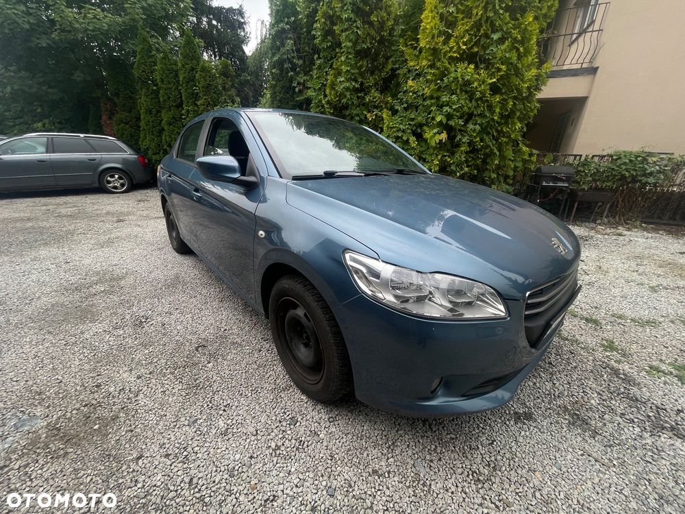 Peugeot 301 1.2 VTi/Pure Tech Allure - 1