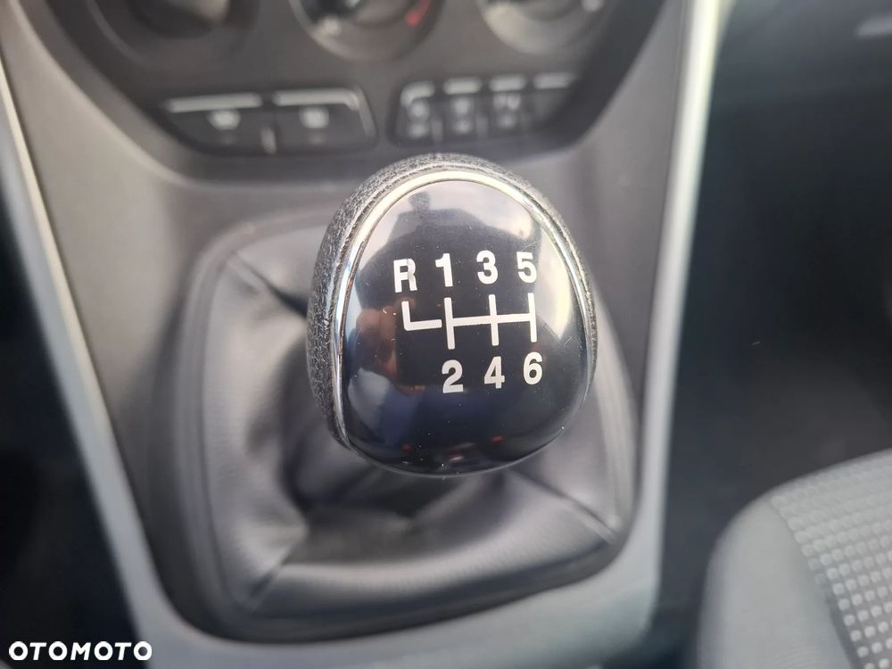 Ford C-MAX 1.6 TDCi Edition - 19