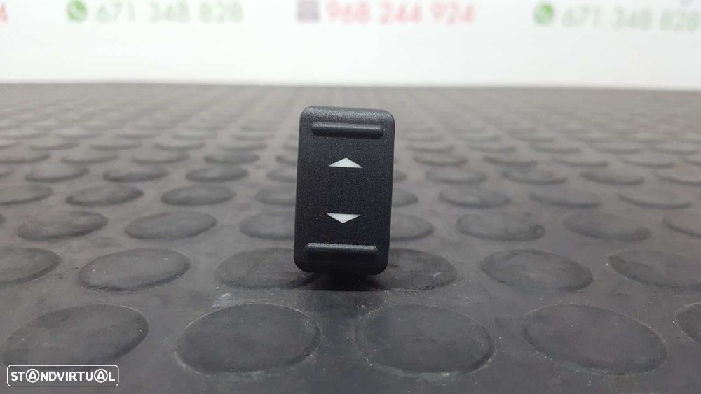 COMANDO DO ELEVADOR TRASEIRO DIREITO FORD FOCUS BERLINA (CAP) GHIA - 7