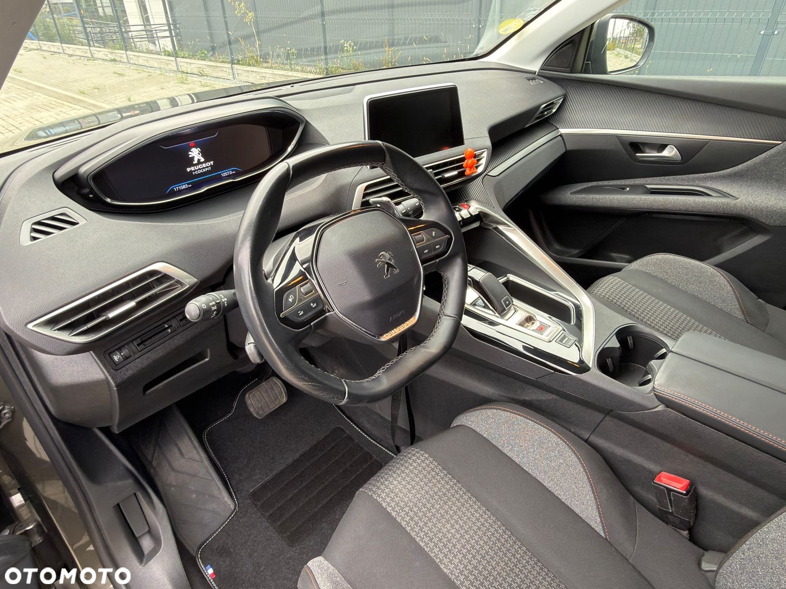 Peugeot 3008 1.5 BlueHDi Active S&S EAT8 - 10