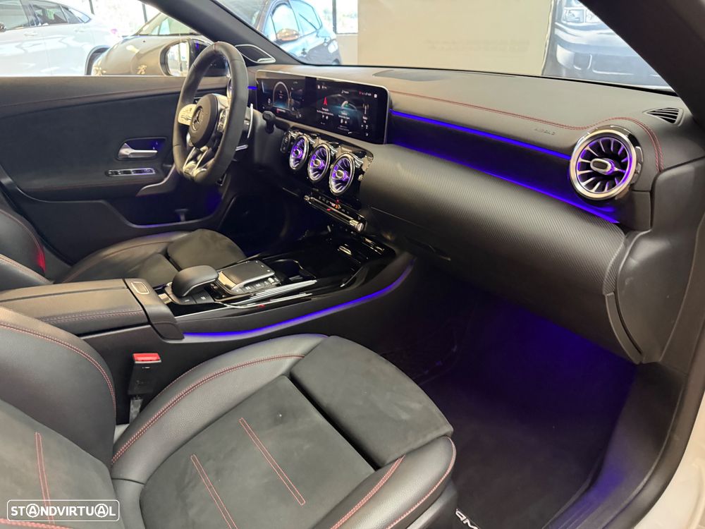 Mercedes-Benz CLA 45 AMG S Shooting Brake 4Matic+ - 10