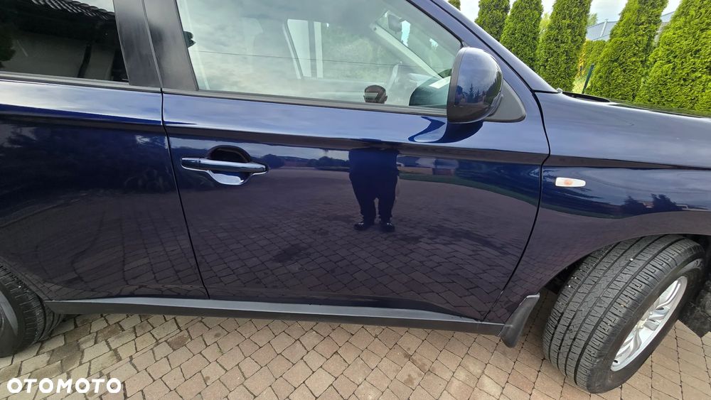 Mitsubishi Outlander - 20