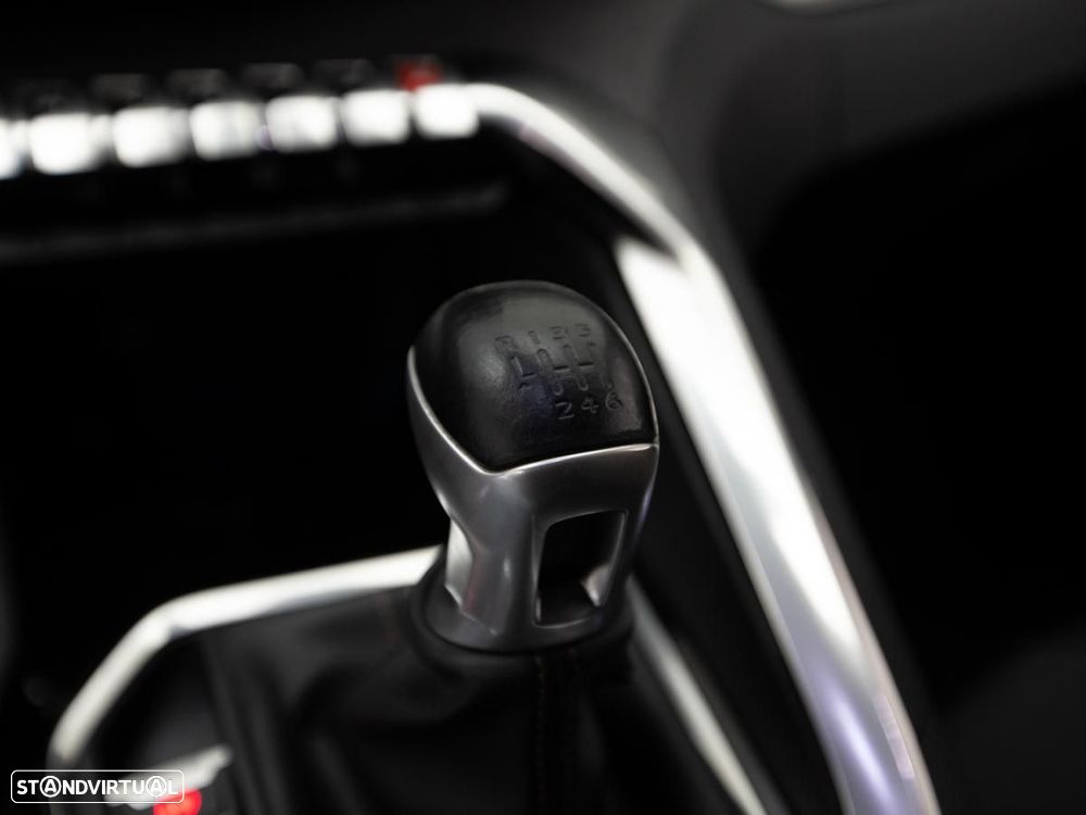 Peugeot 5008 1.5 BlueHDi GT - 22