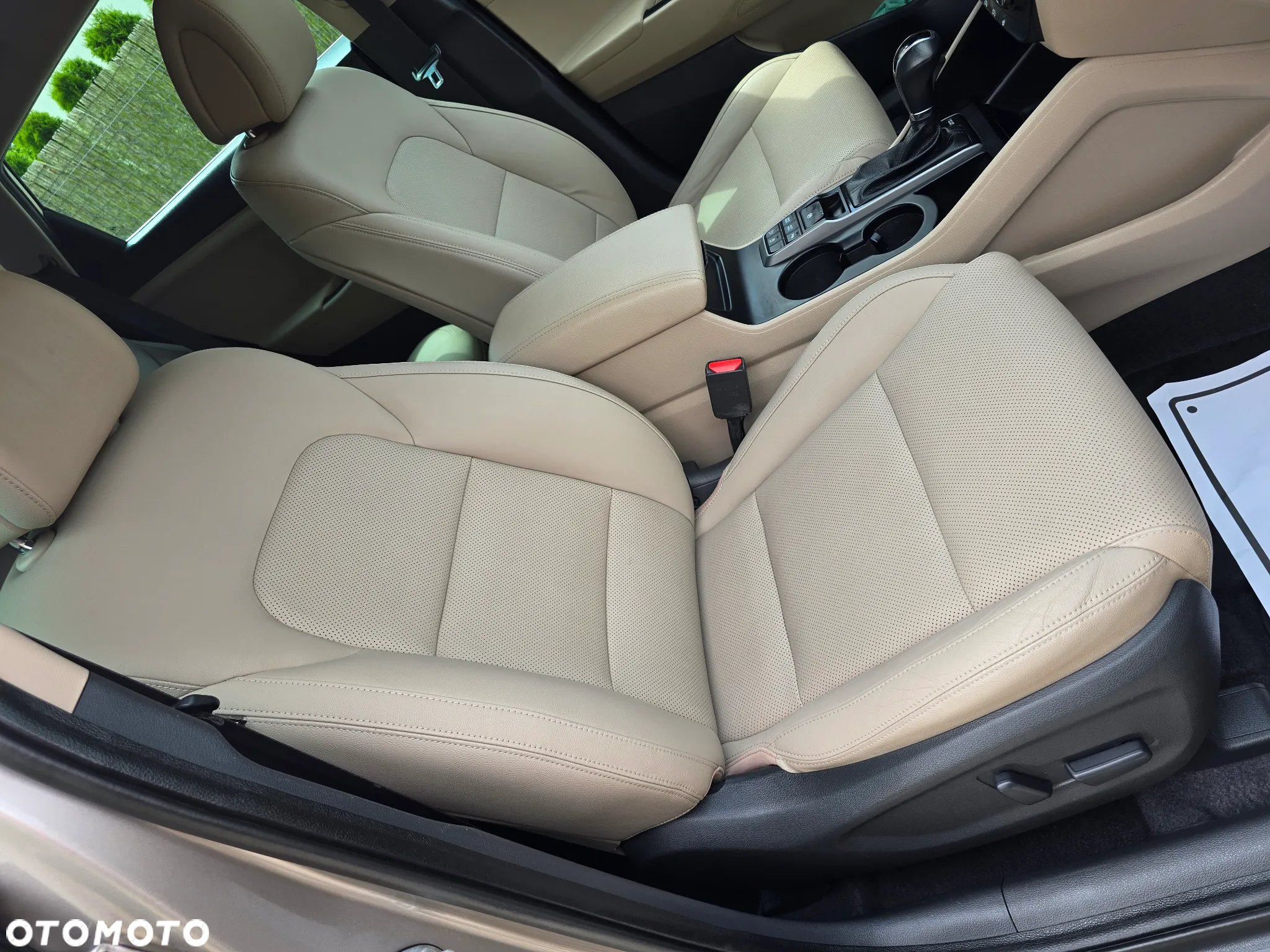 Hyundai Tucson 1.7 CRDI BlueDrive Premium 2WD DCT - 24