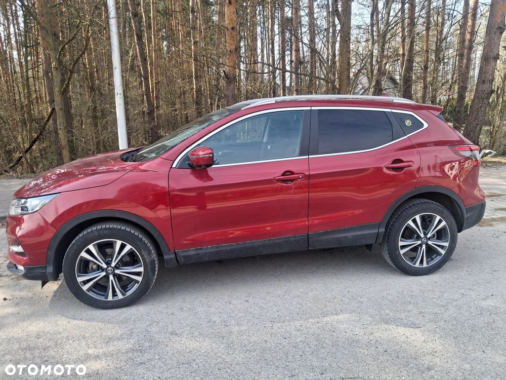 Nissan Qashqai 1.3 DIG-T AKARI - 10