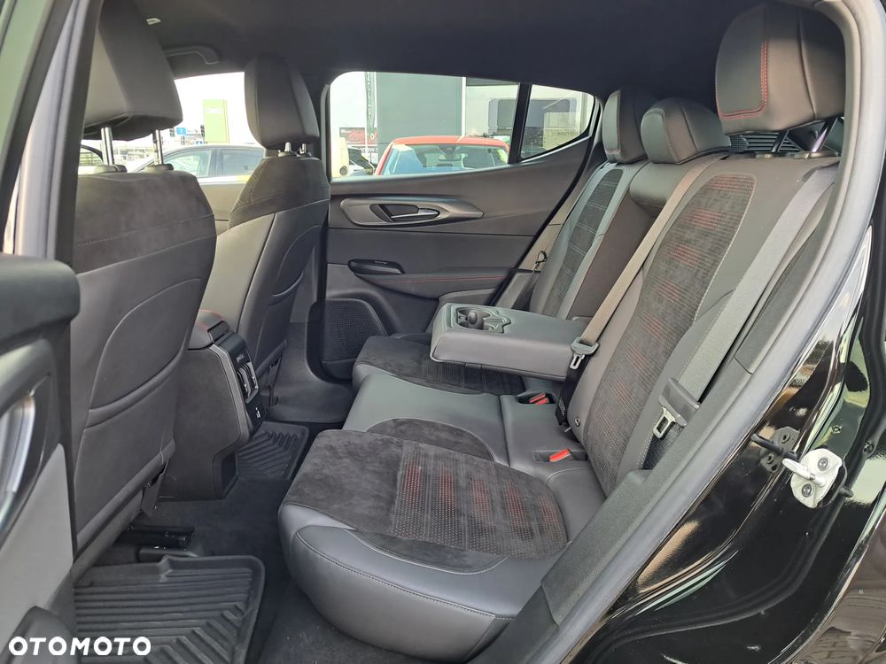 Alfa Romeo Tonale 1.3 PHEV Q4 Veloce - 23