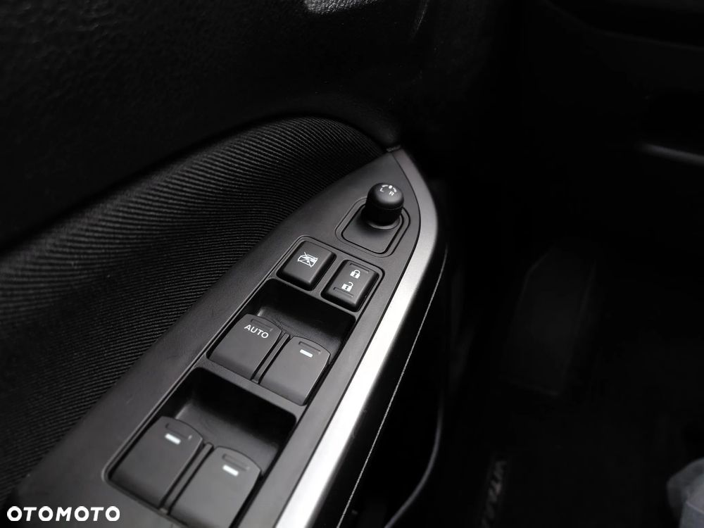 Suzuki Vitara 1.5 Strong Hybrid Premium 2WD AGS - 18