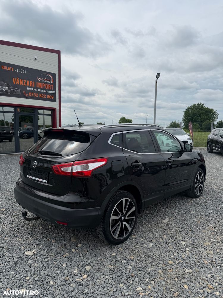Nissan Qashqai 1.6 DCI TEKNA - 11