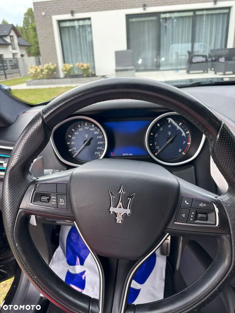 Maserati Ghibli S GranSport - 23
