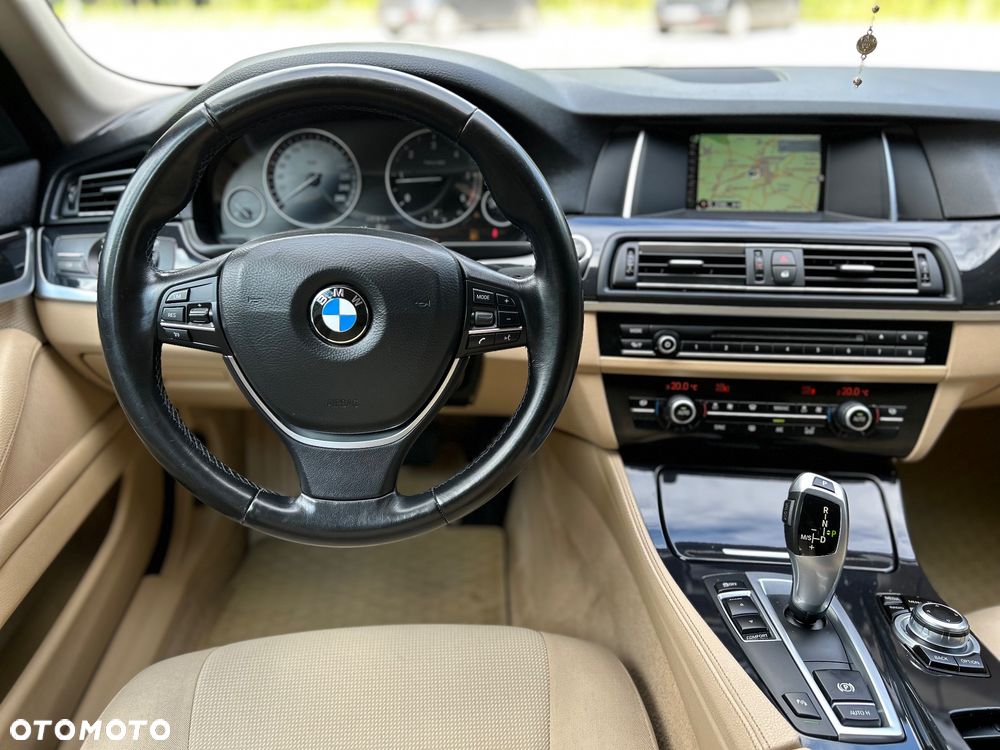 BMW Seria 5 518d Business Edition - 19