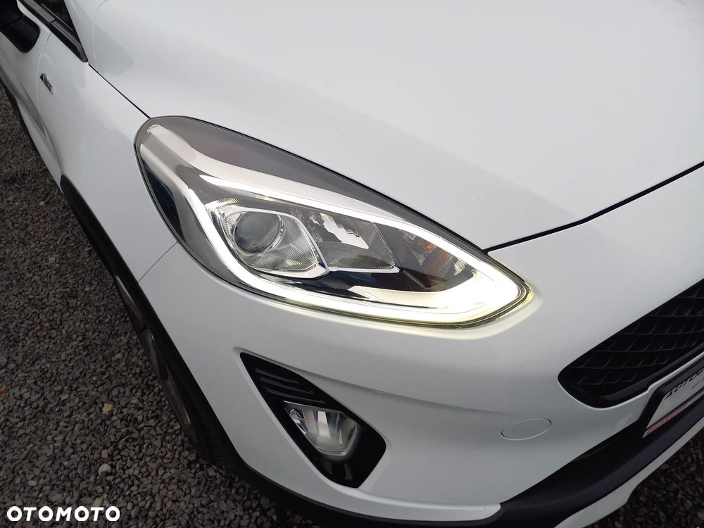 Ford Fiesta 1.0 EcoBoost S&S ACTIVE - 11