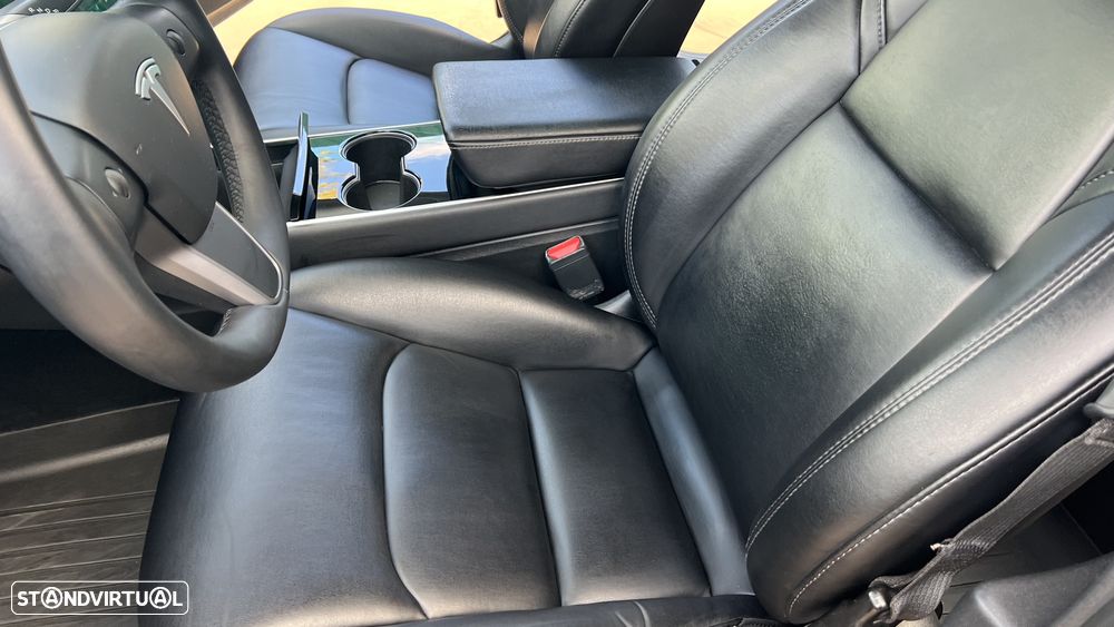 Tesla Model 3 Long-Range Dual Motor AWD - 41