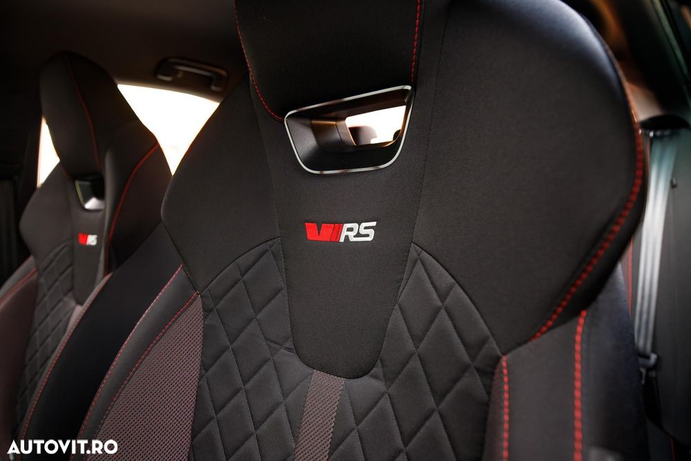 Skoda Octavia RS 2.0 TDI DSG 4X4 - 13