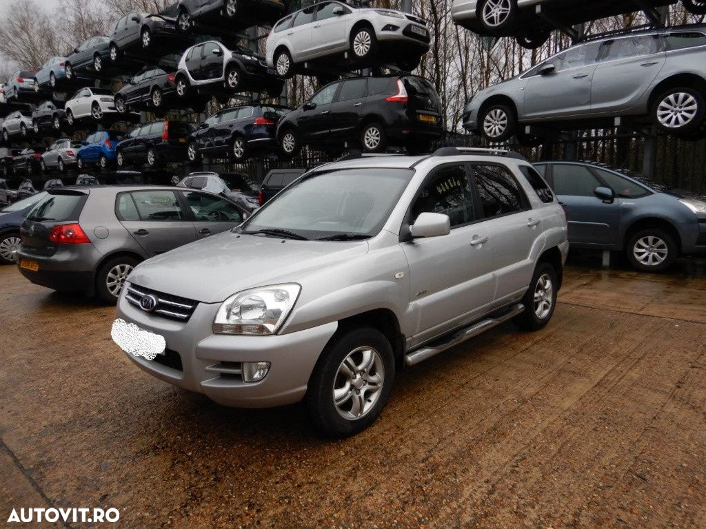 Usa stanga fata Kia Sportage 2006 SUV 2.0 CRDI - 12