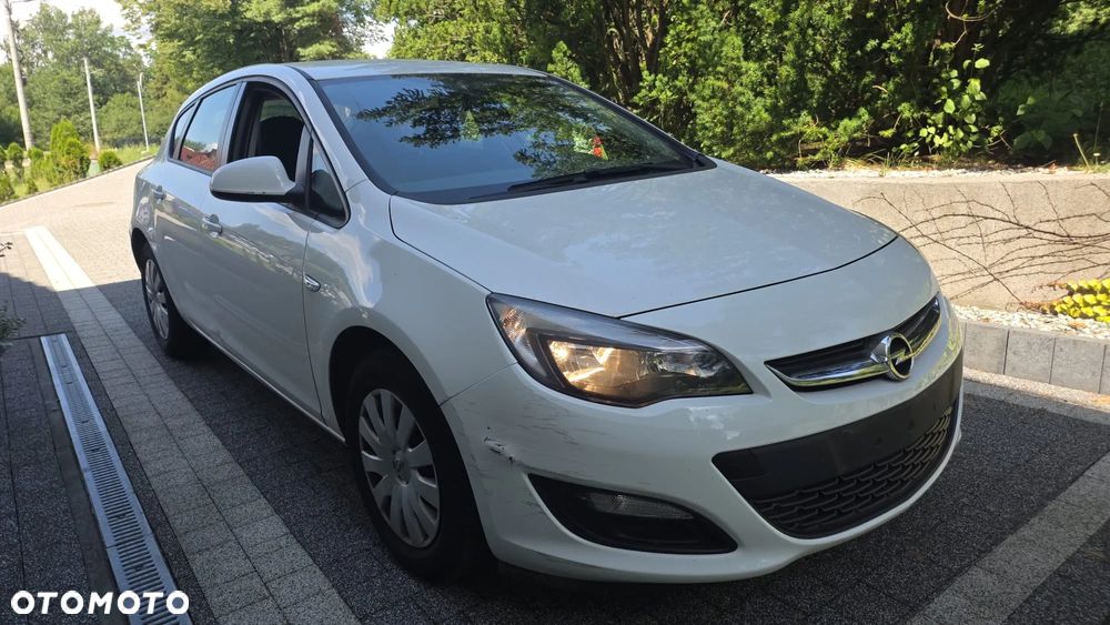 Opel Astra 1.7 CDTI DPF ecoFLEX TourerStart/Stop Design Edition - 2