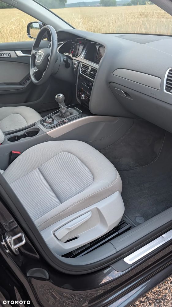Audi A4 Avant 2.0 TDI DPF Ambiente - 5