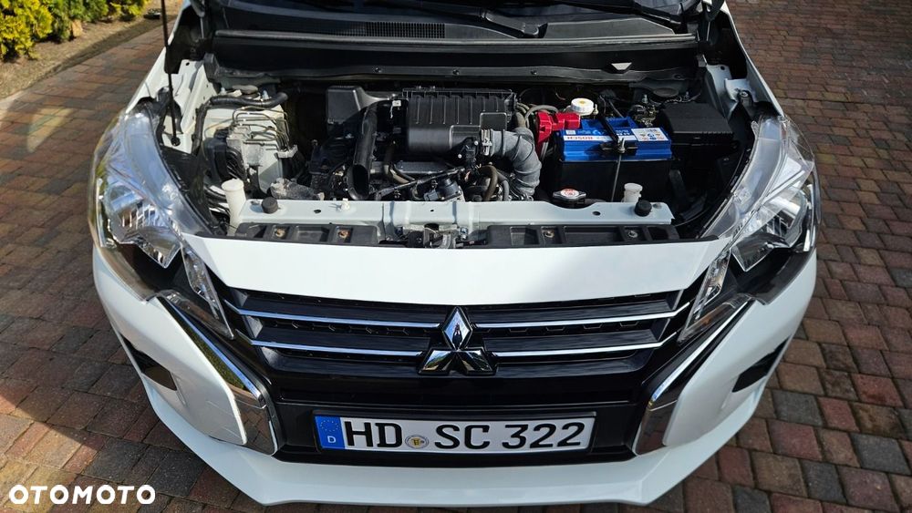 Mitsubishi Space Star - 16