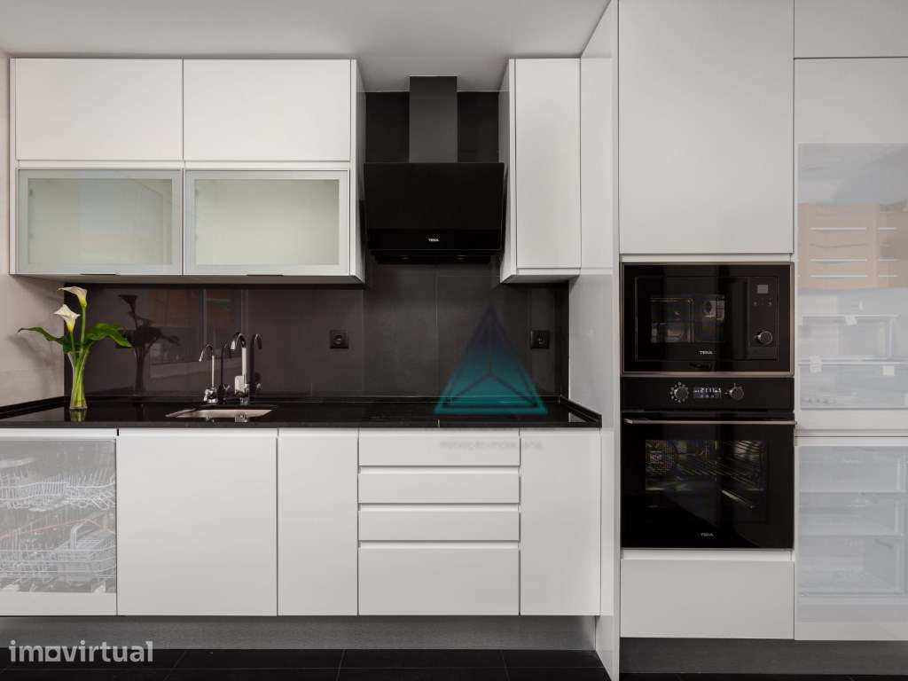 ARRENDAMENTO - Excelente Apartamento no centro de Almada - Grande imagem: 4/39
