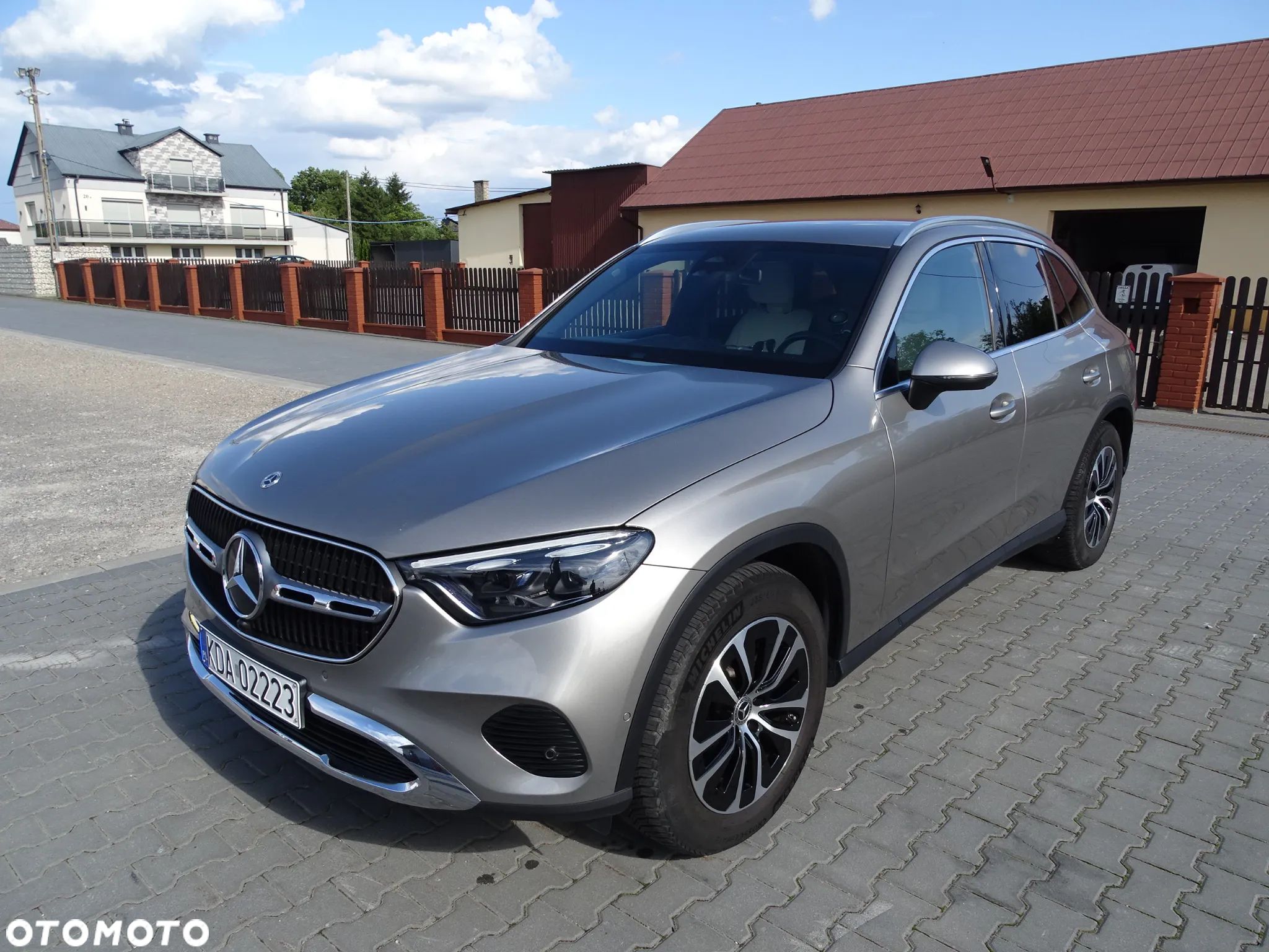 Mercedes-Benz GLC - 1