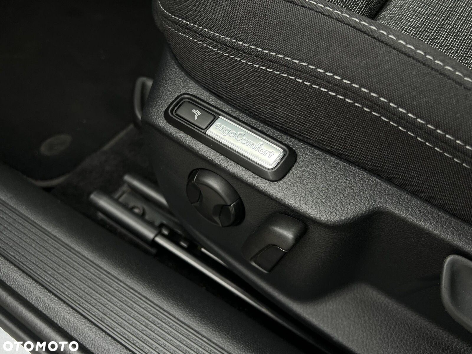 Volkswagen Passat 2.0 TDI EVO Business DSG - 19