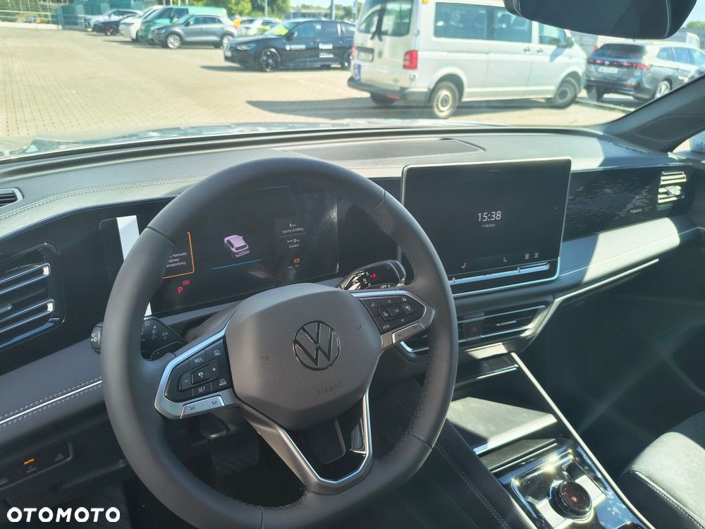 Volkswagen Tiguan - 19