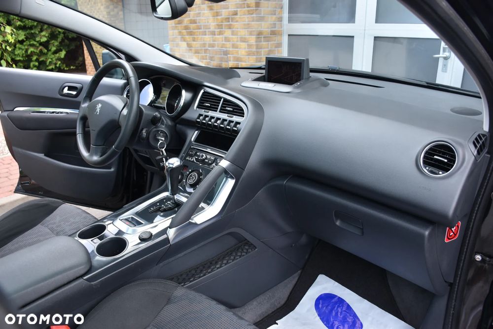 Peugeot 3008 155 THP Automatik Allure - 10