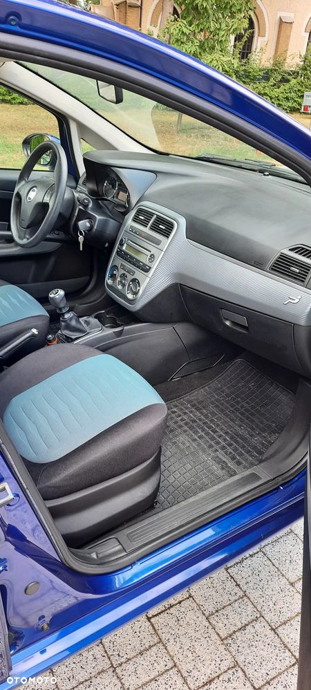 Fiat Grande Punto - 5