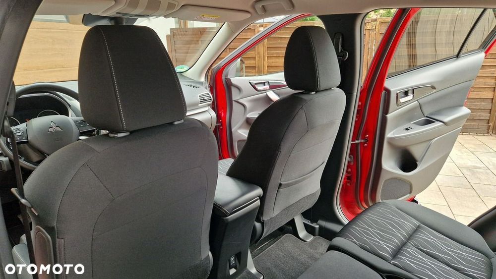 Mitsubishi Eclipse Cross - 23