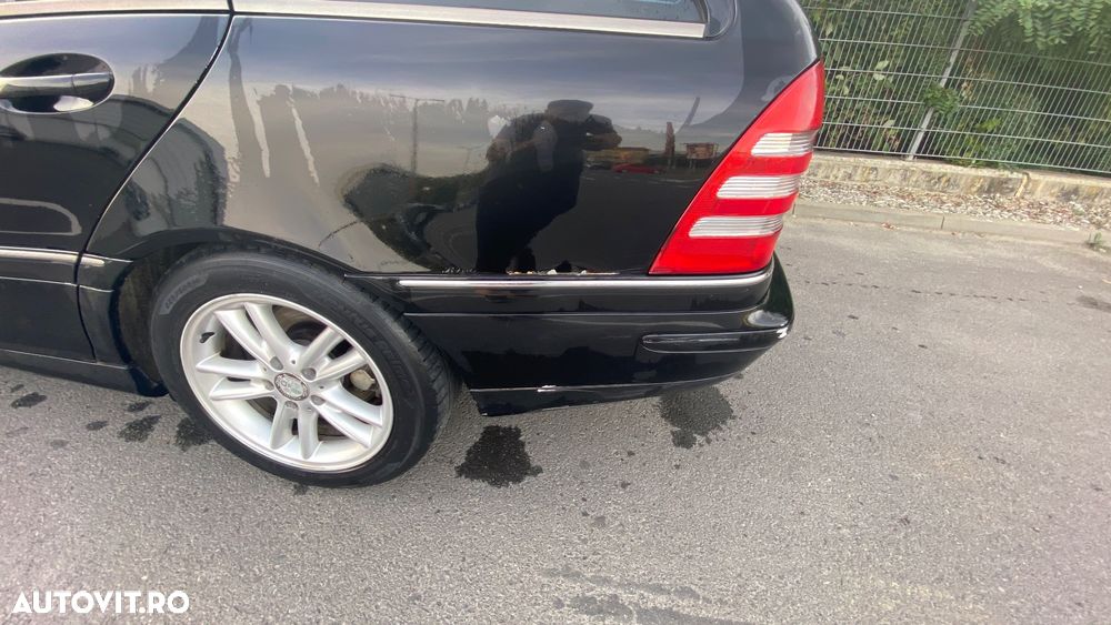 Mercedes-Benz C 270 T CDI Avantgarde - 34