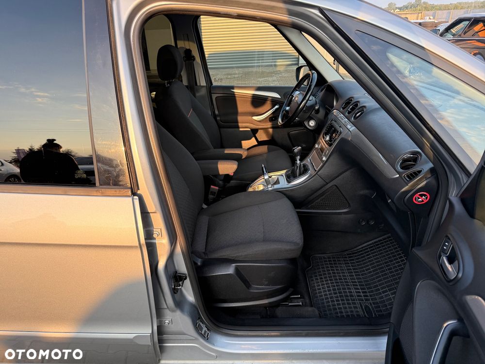 Ford Galaxy 2.0 TDCi Ambiente - 7