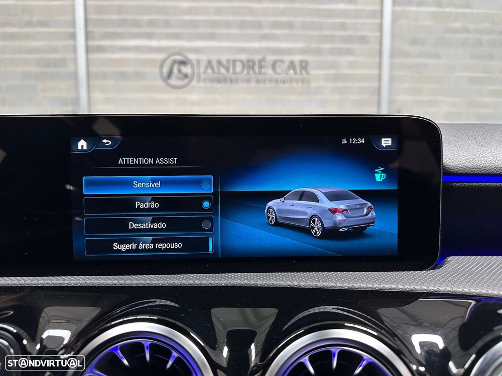 Mercedes-Benz A 250 Limousine e 8G-DCT AMG Line - 30