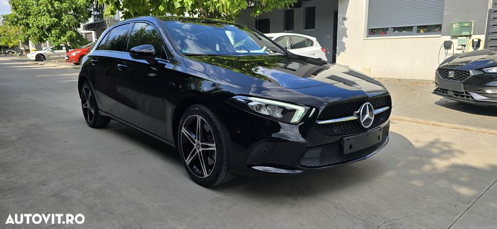 Mercedes-Benz A 250 e 8G-DCT Progressive - 2