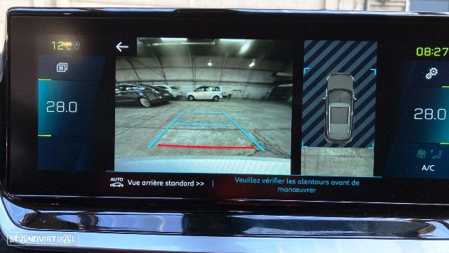 Peugeot e-2008 Allure Pack - 8