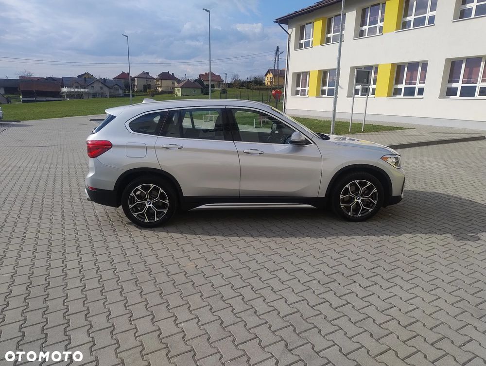 BMW X1 - 8