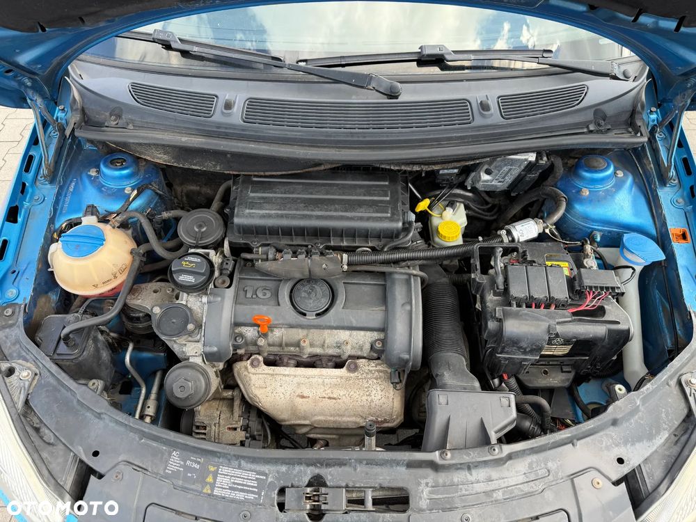 Skoda Roomster 1.6 16V Comfort - 19