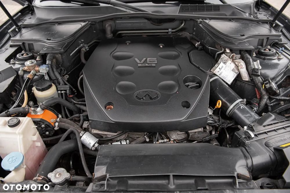 Infiniti FX FX35 - 32