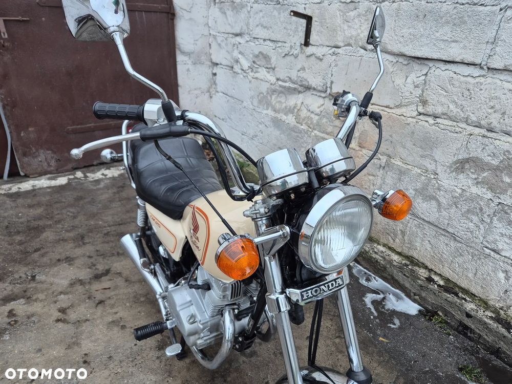 Honda CM - 6