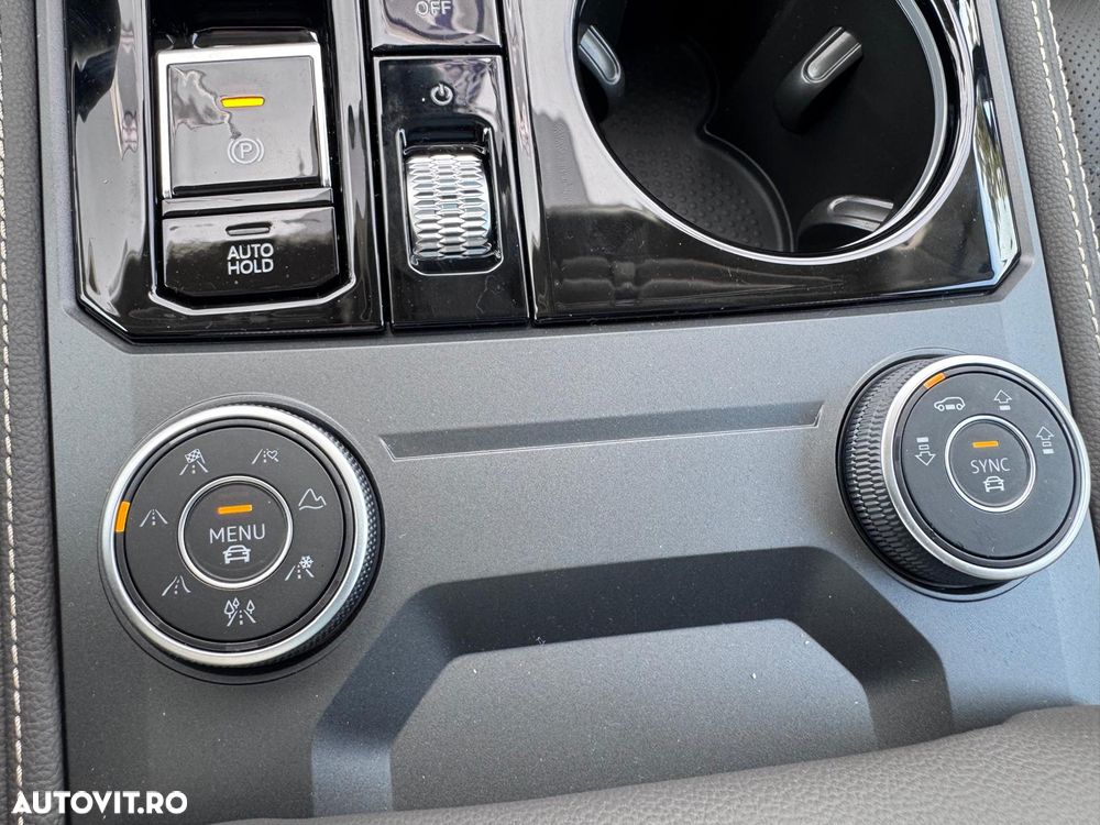 Volkswagen Touareg V6 TSI eHybrid PHEV Elegance - 24