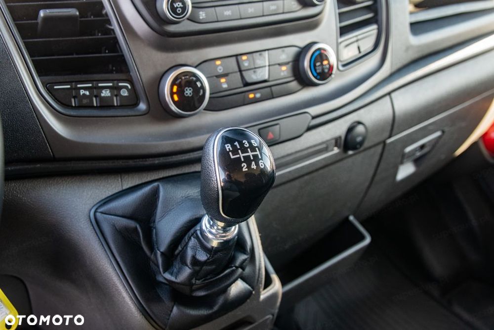 Ford Transit 350 L3H2 Trend 2.0 130KM - 27